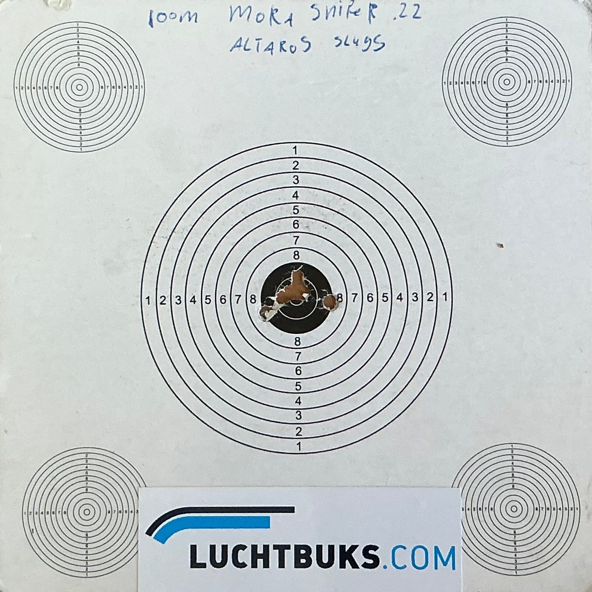 Au stand de tir avec le Mora Sniper .22