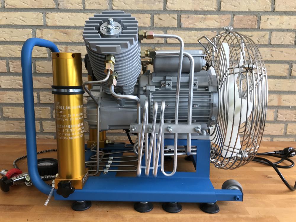 Carette Air Cooled V33 Compressor 300 bar