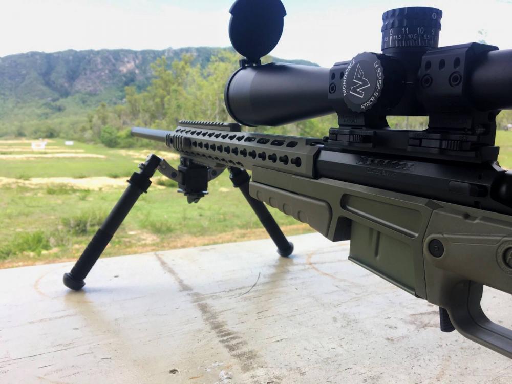 Atlas Heavy Duty Bipod BT35-LW17 5H Met Snelmontage