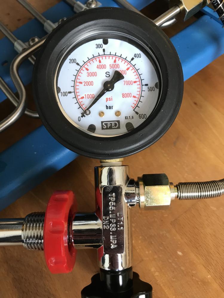 Carette Air Cooled V33 Compressor 300 bar